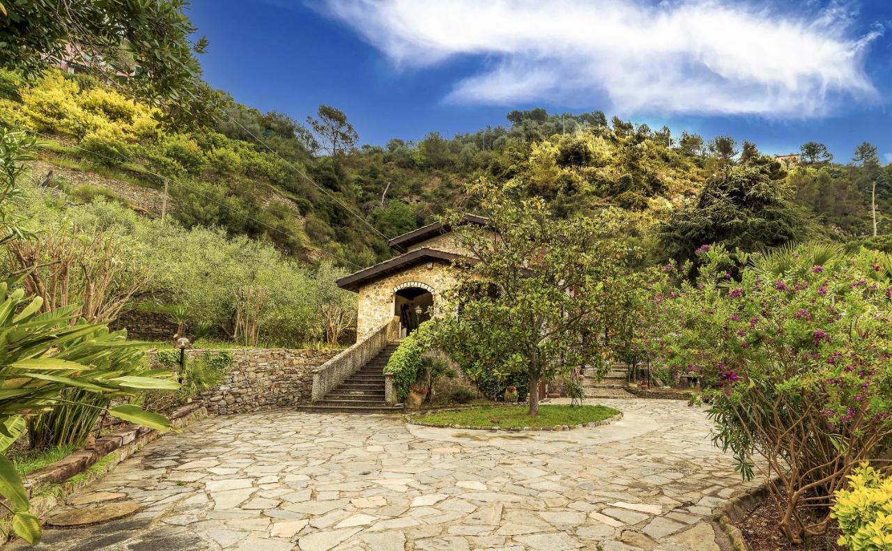 Agriturismo Dalla Mimmi Dolceacqua Exterior photo